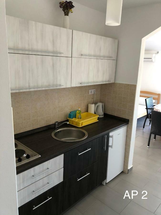 Apartments Zora Rogoznica  Luaran gambar